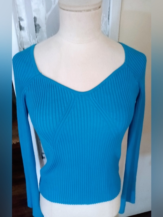 Pink Rose Tops - Pink Rose Vibrant Blue Long-Sleeve Ribbed Texture Top Sweetheart Neckline Size S